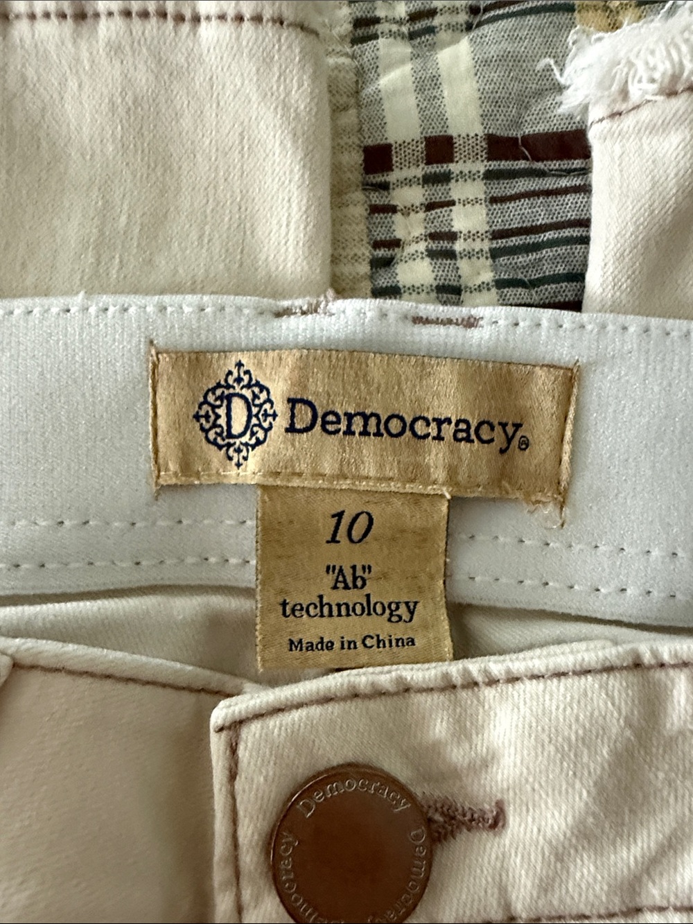 Democracy Cream Jeans - Picture 2 of 6